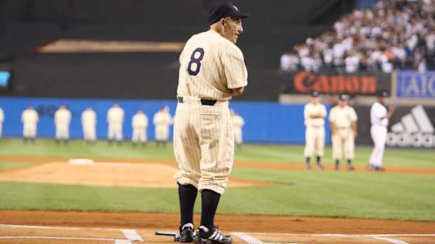 yogi-berra-yankees-obit.jpg