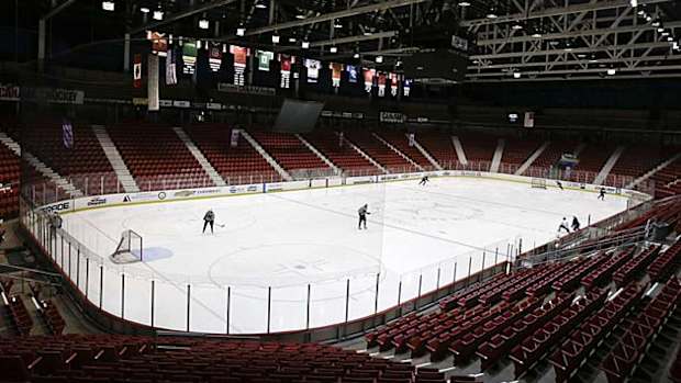 lake-placid-rink-mike-groll-ap.jpg