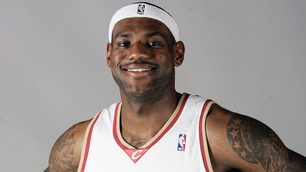 LeBron James goes back to Cleveland