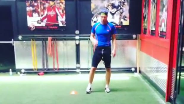 Semyon Varlamov workout