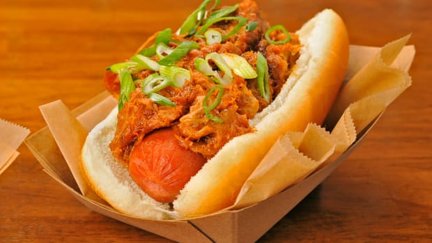 Carolina Dog_Quick Lane Bowl.jpg