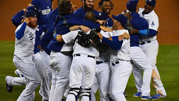 Dodgers clinch NL West