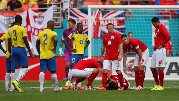 Oxlade Chamberlain Injury