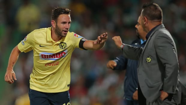 miguel-layun-tres-puntos