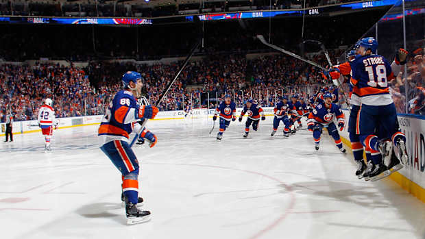 islanders-victory-0419.jpg