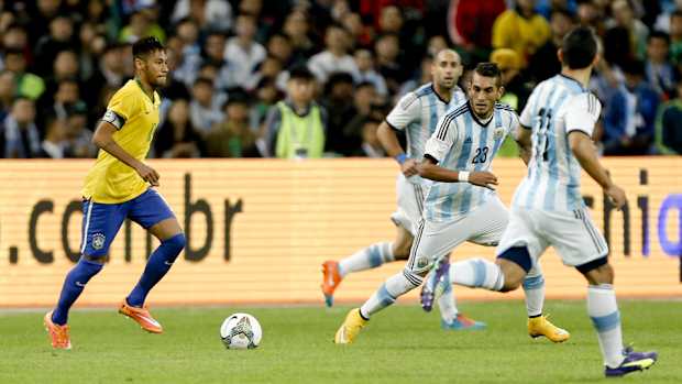 brazil-argentina-neymar-wcq.jpg