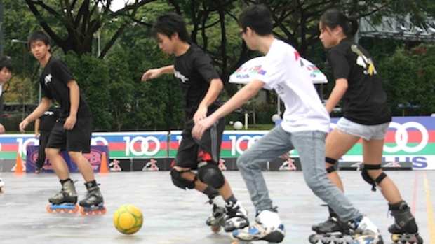 1 - ROLLER SOCCER.jpg