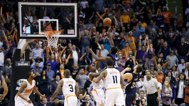 Jeff Green game-winning and-one vs suns