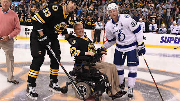travis-roy-hockey-spinal-research-960.jpg