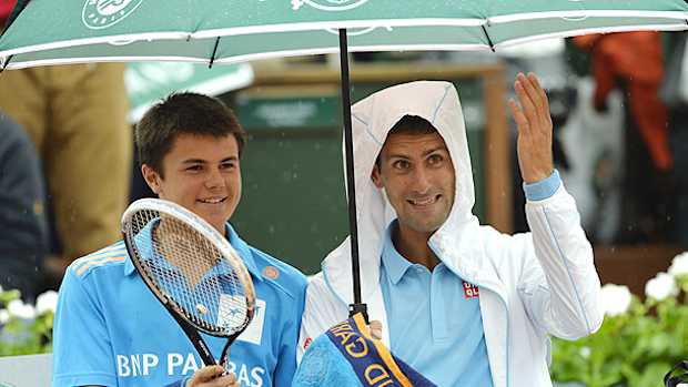 novak-djokovic-ballboy-1.jpg