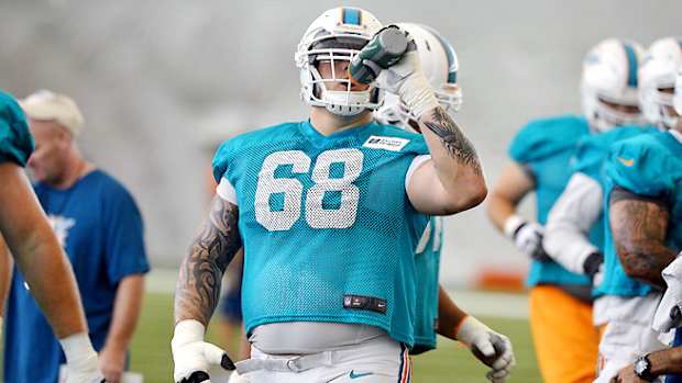 131108061131-richie-incognito-jonathan-martin-hazing-dolphins-code-single-image-cut.jpg