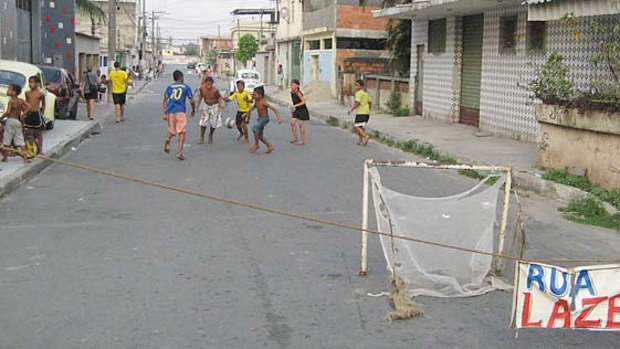 130418211334-brazil-pickup-soccer-single-image-cut.jpg