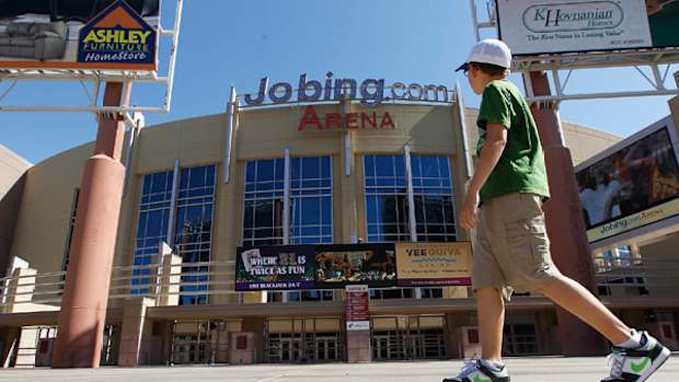 nhl-arena.jpg