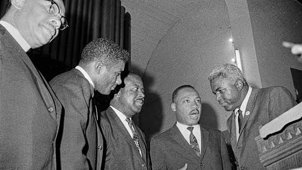 jackie-robinson-floyd-patterson-martin-luther-king.jpg