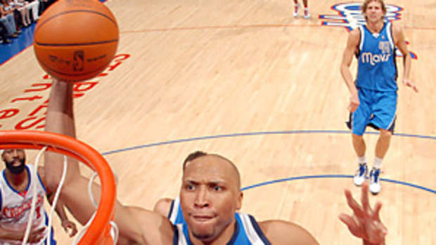 shawn-marion2.jpg