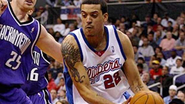 matt-barnes-clippers.jpg