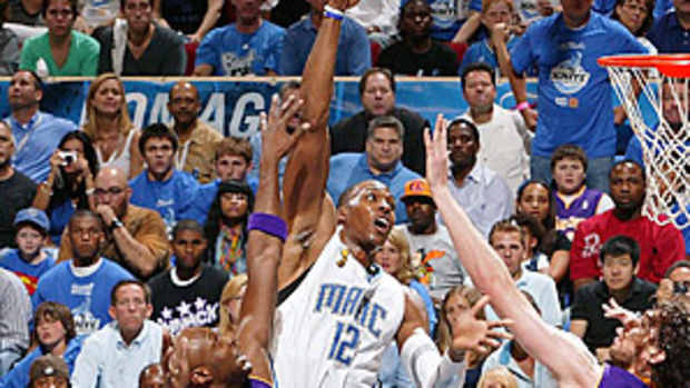 dwight-howard-lakers.jpg