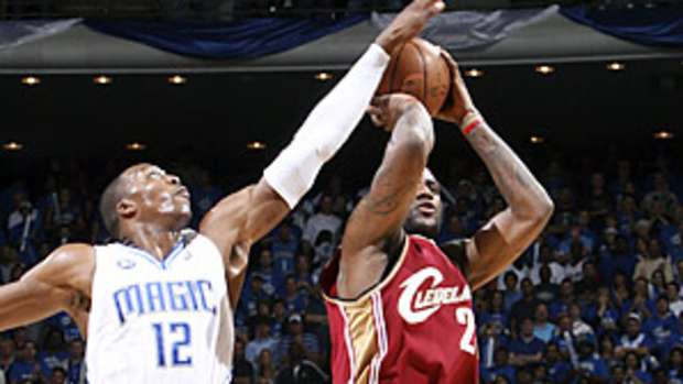 dwight-lebron.jpg