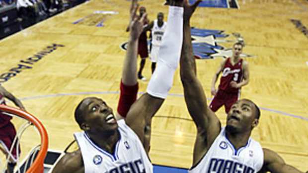 dwight-howard-rashard-lewis.jpg