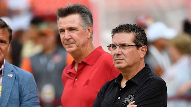Bruce & Dan August © Brad Mills-USA TODAY Sports