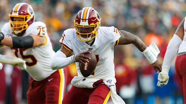 Dwayne Haskins running GBP © Jeff Hanisch-USA TODAY Sports
