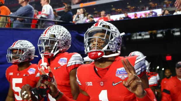 Dec 28, 2019; Glendale, AZ, USA; Ohio State Buckeyes cornerback Jeff Okudah (1) during the 2019 Fiesta Bowl college football playoff semifinal game against the Clemson Tigers at State Farm Stadium.