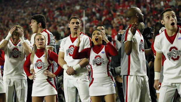 Cheerleaders-Ohio-State-Fiesta-Bowl