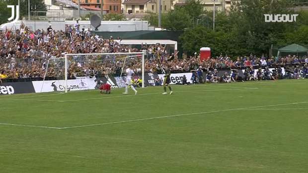 Cristiano Ronaldo's first ever goal for Juventus