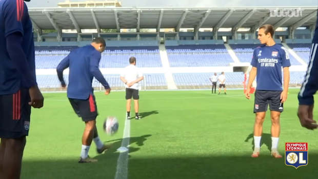  Lyon continue to prepare for Champions League semi-final