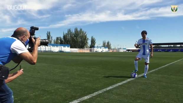 Gaku Shibasaki wears Leganés’s new kit