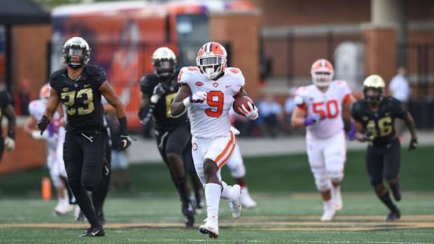 Travis Etienne