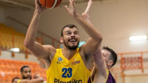 Maccabi Tel Aviv center Ante Zizic goes up for a shot in a preseason scrimmage against Hapoel Holon.