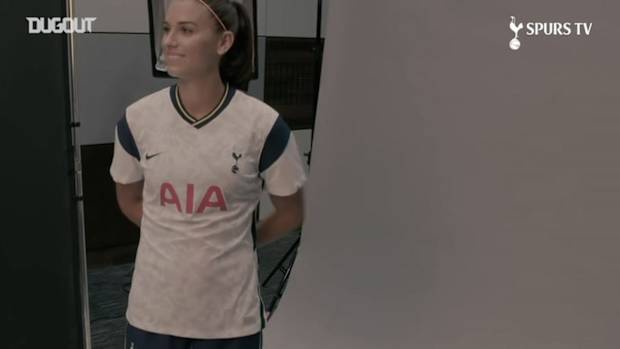 Behind the scenes at Alex Morgan's first day at Spurs