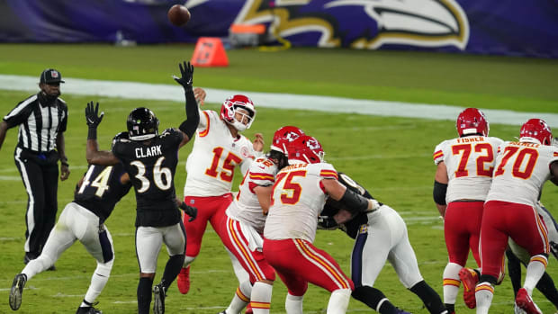 Sep 28, 2020; Baltimore, Maryland, USA; Kansas City Chiefs quarterback Patrick Mahomes (15) throws a late second quarter touchdown pass to wide receiver Mecole Hardman (not shown) against the Baltimore Ravens at M&T Bank Stadium. Mandatory Credit: Mitch Stringer-USA TODAY Sports