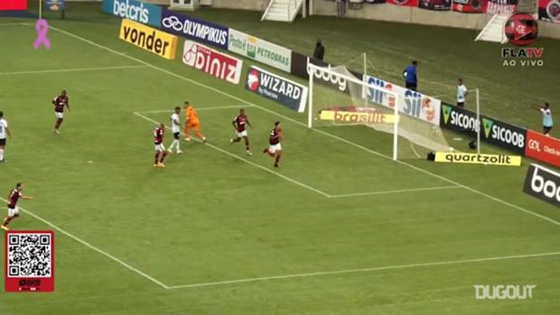 Flamengo beat Athletico-PR at Maracanã