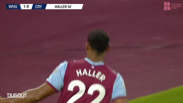 Crystal Palace stun West Ham with late Ayew winner