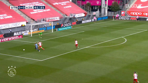 Klaassen volleys home opener in Ajax win at Utrecht