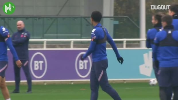 Joe Gomez in England training
