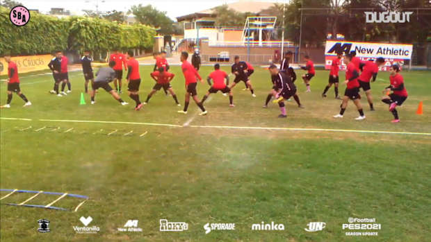 Sport Boys training warm-up