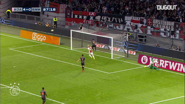 Ajax’s classic strikes against Emmen
