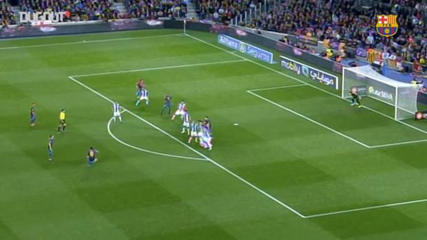 Leo Messi surpasses Pele's record of goals for a single club