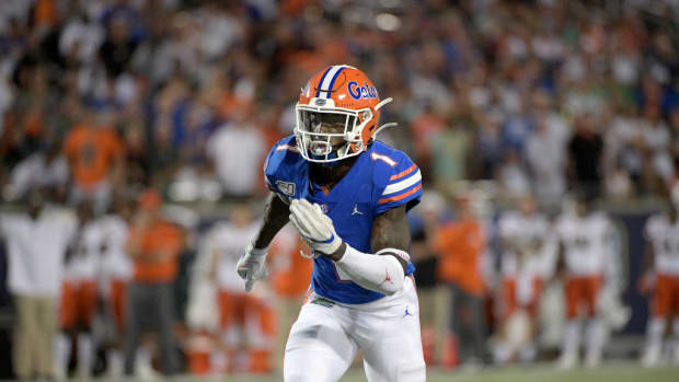 Kadarius Toney runs a route against the Miami Hurricanes