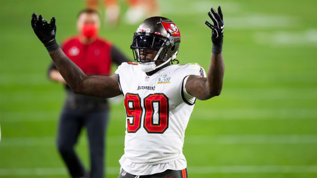 Feb 4, 2021; Tampa, FL, USA; Tampa Bay Buccaneers linebacker Jason Pierre-Paul (90) reacts against the Kansas City Chiefs in Super Bowl LV at Raymond James Stadium.