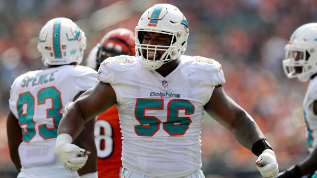 Davon Godchaux