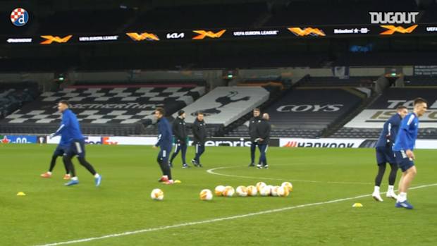 Dinamo Zagreb train at Tottenham Hotspur Stadium