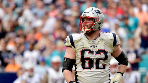 Dec 9, 2018; Miami Gardens, FL, USA; New England Patriots offensive guard Joe Thuney (62) against the Miami Dolphins during the second half at Hard Rock Stadium. Mandatory Credit: Steve Mitchell-USA TODAY Sports