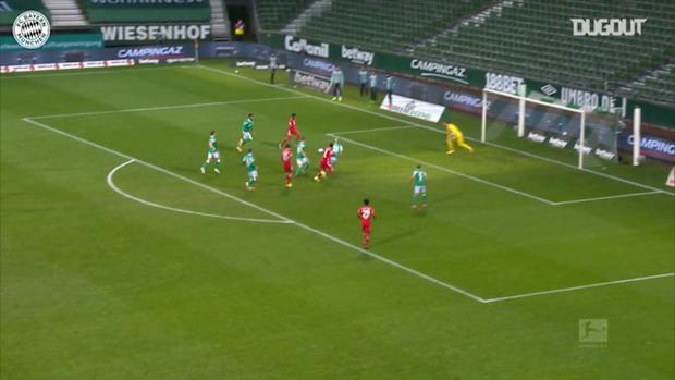 Müller's superb control and assist for Gnabry vs Werder Bremen