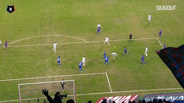 Wendel's brace against CSKA