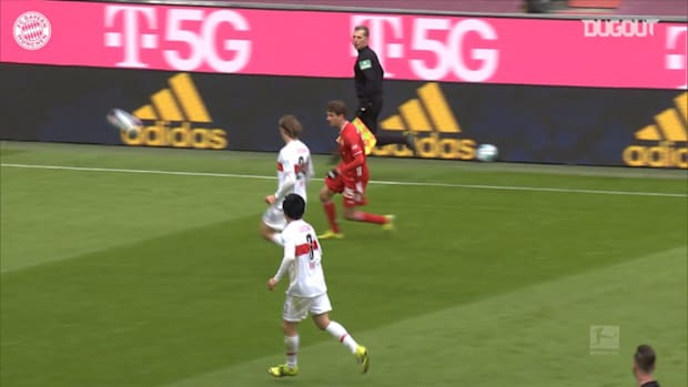 Sensational Lewandowski hat-trick defeats Stuttgart