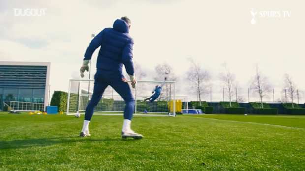 Training focus: Joe Hart in Tottenham training
